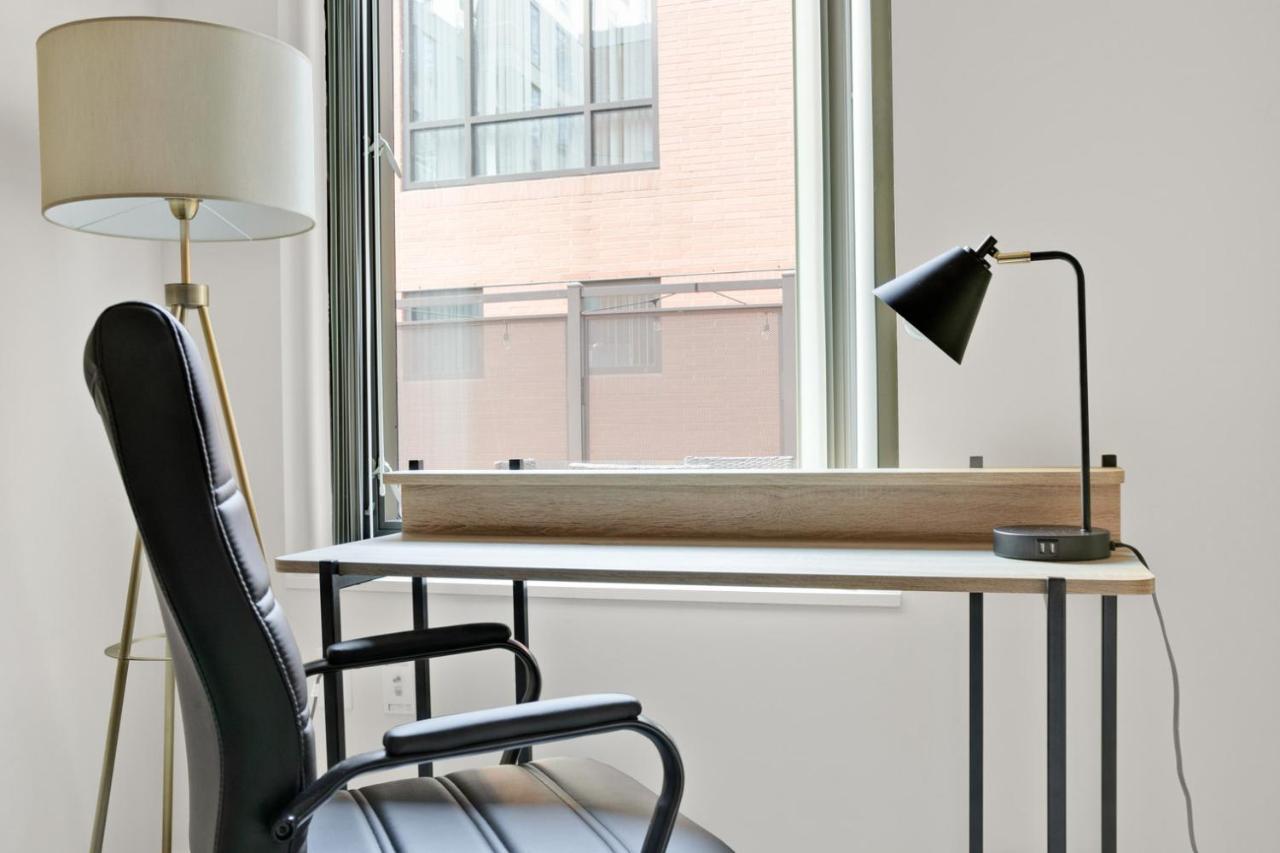 N Station 1br W Gym Roofdeck Nr Td Garden Bos-543