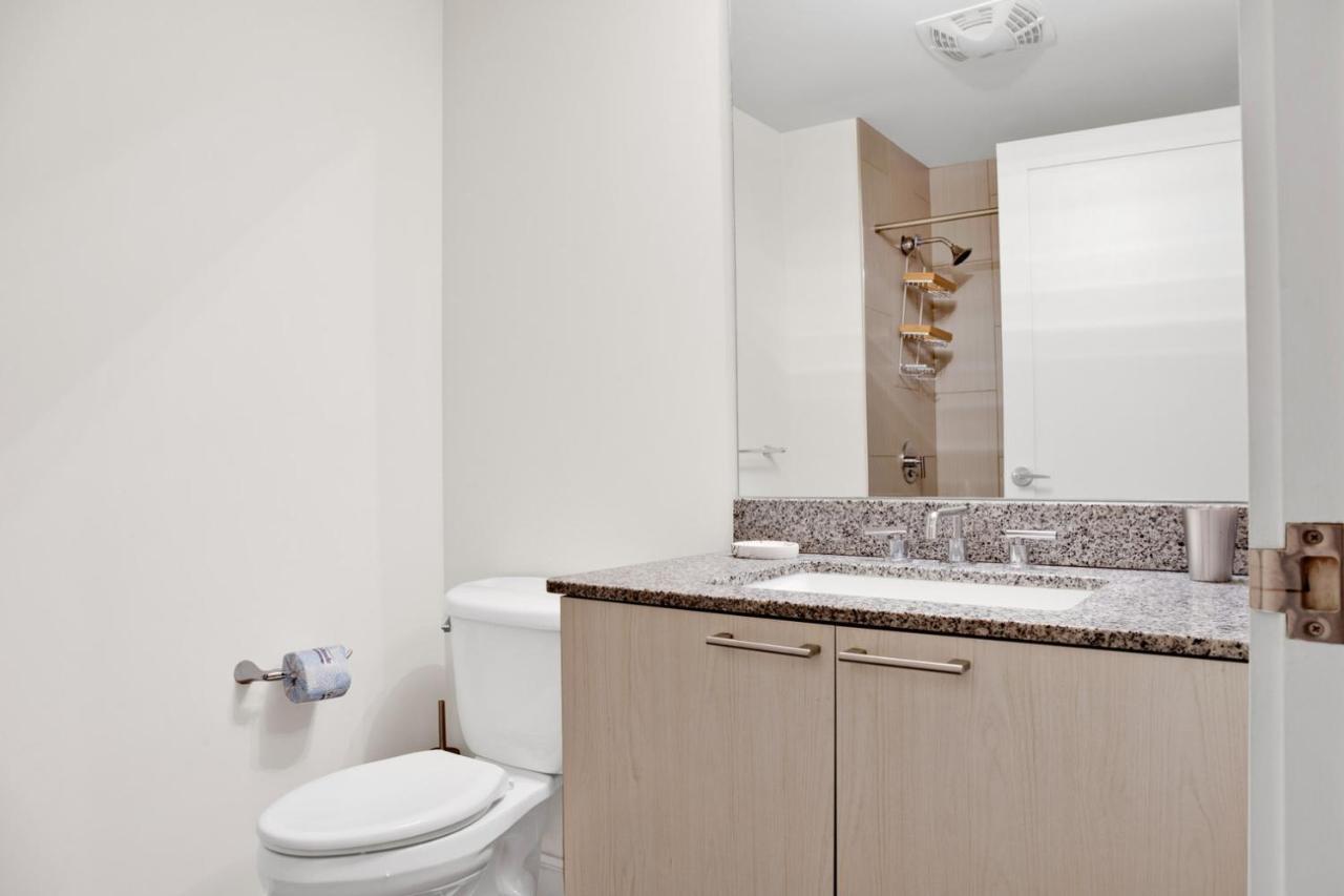 N Station 1br W Gym Roofdeck Nr Td Garden Bos-543 Boston